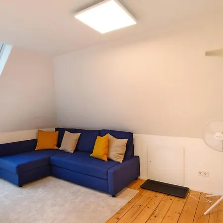 Charmante Dachgeschosswohnung Appartamento *